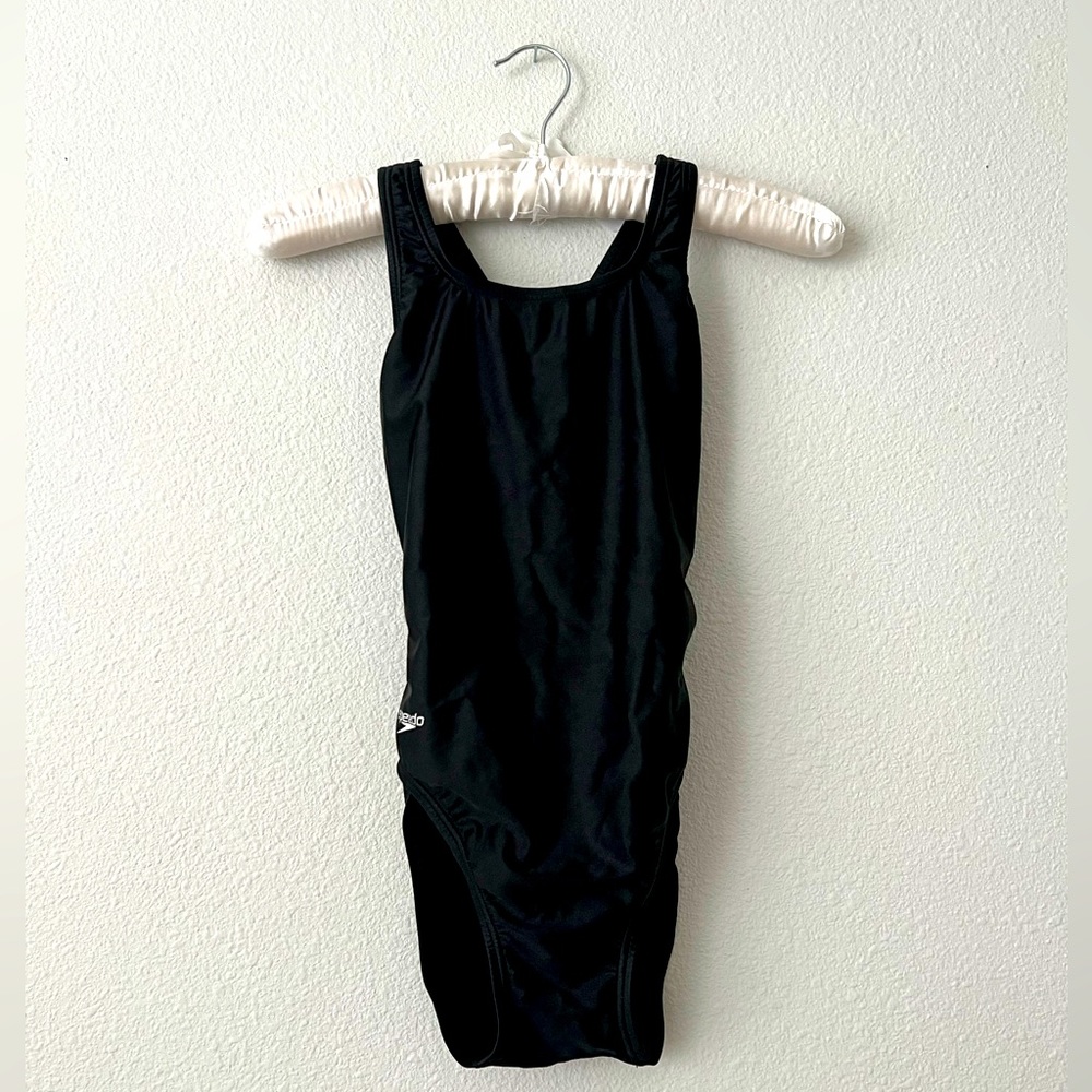 WOMENS’S SPEEDO PERFORMANCE ONE-PIECE Size 30